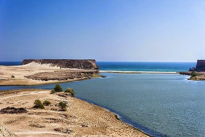 Salalah East & West Combination(Salalah tours):Oman Shore excursions - How the private format affects the day
