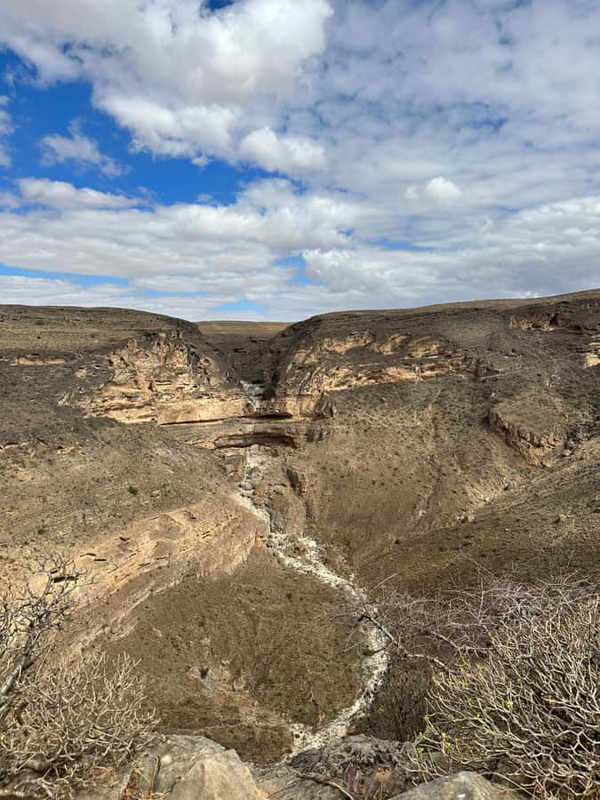 Salalah: Wadi Derbat, Jabal Samhan, & Sinkhole Private Tour - Taqah Castle puts the region’s past first
