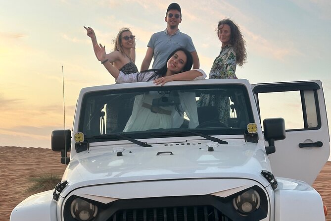 Sunset in Wahiba Sands 4x4 Adventure - Who will enjoy this four-hour outing