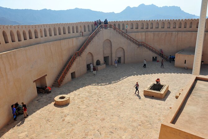 Tour Arwa 3 Days-2 Nights, Oman Tours Package - Wadi Shab is the trip’s big active finish