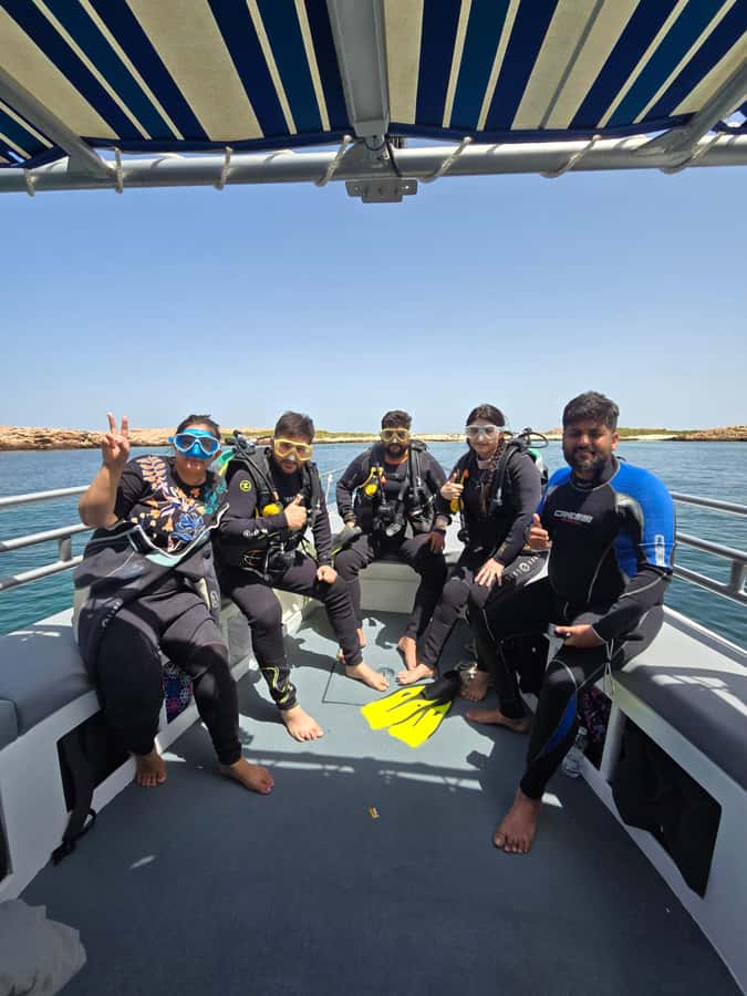 Try scuba Diving Tours To Daymaniyat Islands. - The Break: Sandwiches, Fruit, and Shade