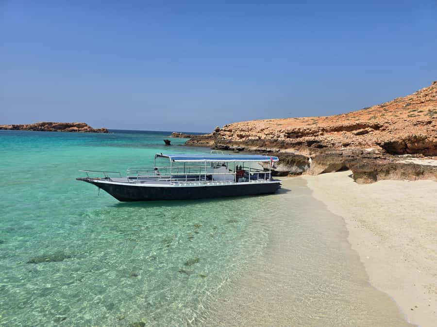 Try scuba Diving Tours To Daymaniyat Islands. - Safety and Equipment Details