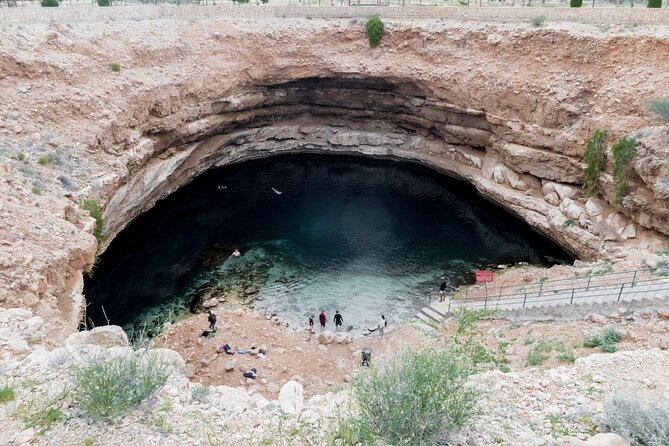 Wadi Shab and Bimmah Sinkhole Full Day Tour - Who will get the most from this tour