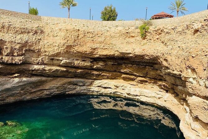 Wadi Shab and Bimmah Sinkhole Private Day Trip+Lunch - Who will enjoy this day most