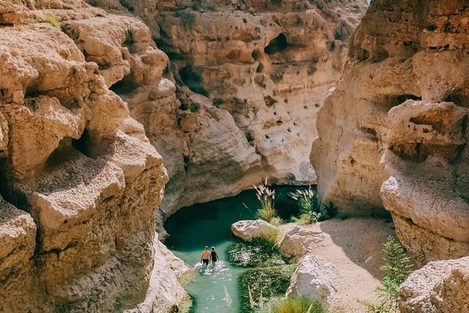 WADI SHAB - Muscat, Oman - A quick stop at Wadi Tiwi