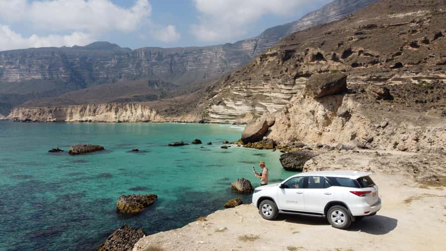 West Salalah Highlights: Coastal Wonders & Scenic Views - Mughsayl Beach and the first coastal views