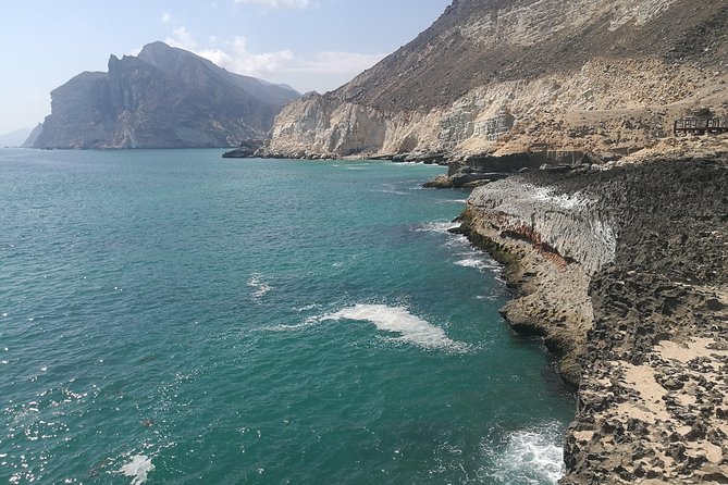Where Sea Meets Rock: A Scenic Journey to West Salalah’s Shores - A private 4WD can be good value for a small group